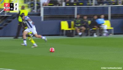 HLV Villarreal nói về quả phạt đền gây tranh cãi ở vòng đấu trước: Có những điều xảy ra trên sân mà chúng tôi không thể kiểm soát