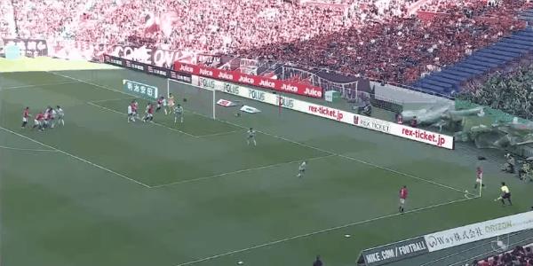 ⚽Báo cáo trận đấu J-League: Watanabe Ryoma và Matsuo Yusuke ghi bàn giúp Urawa Red Diamonds đánh bại Tokyo Verdy với tỷ số 2-0