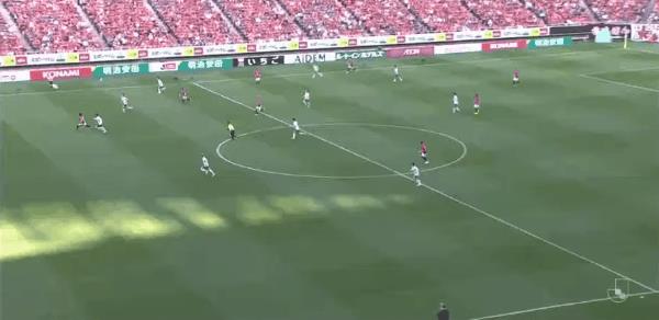 ⚽Báo cáo trận đấu J-League: Watanabe Ryoma và Matsuo Yusuke ghi bàn giúp Urawa Red Diamonds đánh bại Tokyo Verdy với tỷ số 2-0