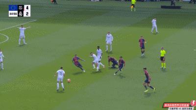 Tuyển chọn LaLiga: Cú đúp của Brazil giúp Barcelona giành chiến thắng trong trận derby, Rafinha được bầu là MVP của vòng 35