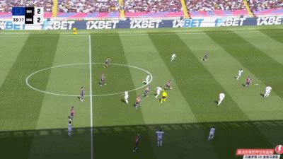Tuyển chọn LaLiga: Cú đúp của Brazil giúp Barcelona giành chiến thắng trong trận derby, Rafinha được bầu là MVP của vòng 35