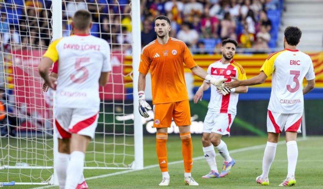 Mundo Deportivo: Barcelona đã ký hợp đồng với Joan Garcia vào tuần này và trả phí chuyển nhượng 25 triệu euro trong năm đợt