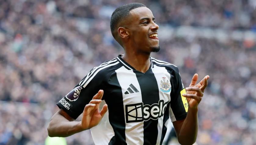 Tin đồn chuyển nhượng hàng ngày: Manchester City ký hợp đồng trở lại với thủ môn trẻ Trafford, Newcastle theo đuổi Cesco