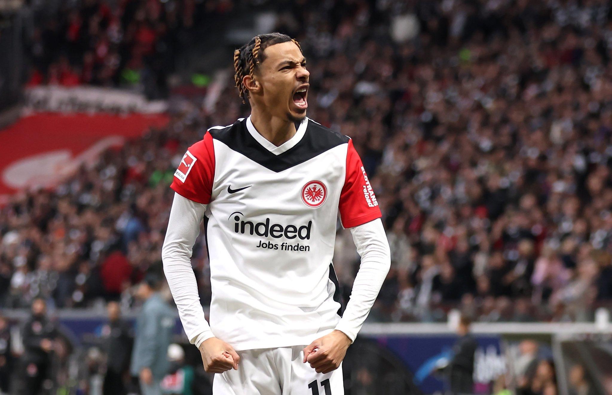 Romano: Liverpool đang đàm phán với Frankfurt hôm nay để hoàn thiện các điều khoản bổ sung cho hợp đồng với Ekitić