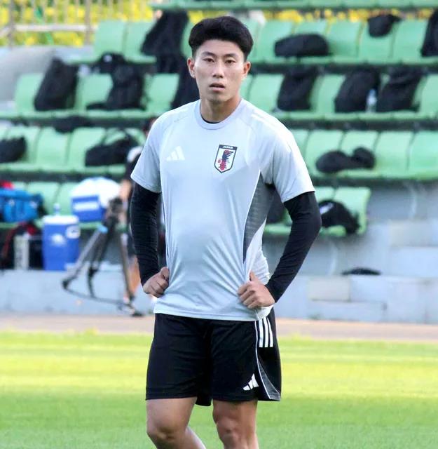 Hosoya Masahiro: Tôi hy vọng sẽ thể hiện được sức mạnh của mình trước đội tuyển Trung Quốc và có cơ hội ghi bàn