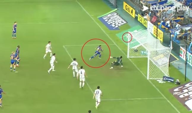 Chiến thắng 1-0 của Ulsan trước Jeju bị nghi ngờ là một phán đoán sai lầm và Liên đoàn bóng đá Hàn Quốc đã từ chối cung cấp video phát lại rõ ràng.