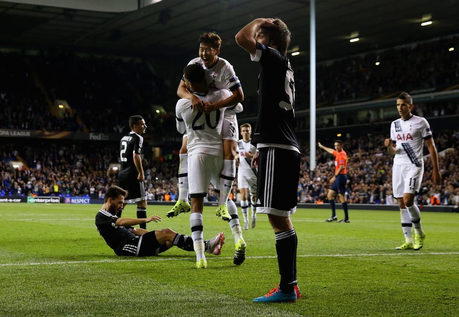 TA: Mười năm sự nghiệp đã khép lại một cách viên mãn. Son Heung-min là Tottenham, và Tottenham là Son Heung-min.
