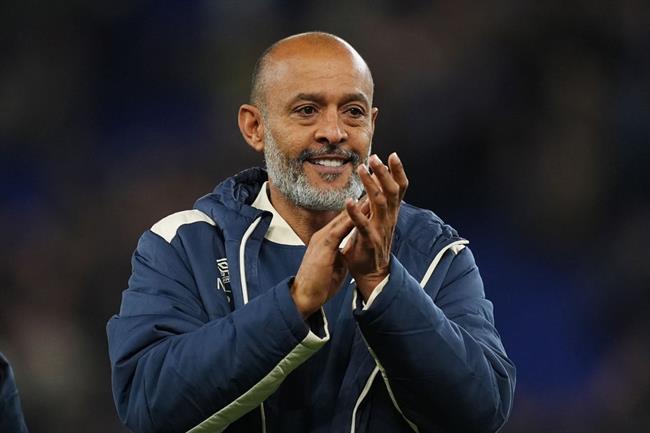West Ham ủng hộ Nuno bất chấp khởi đầu không như ý West Ham ủng hộ Nuno bất chấp khởi đầu không như ý
