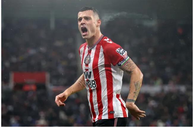 Granit Xhaka dang choi rat tot o mua giai nam nay.