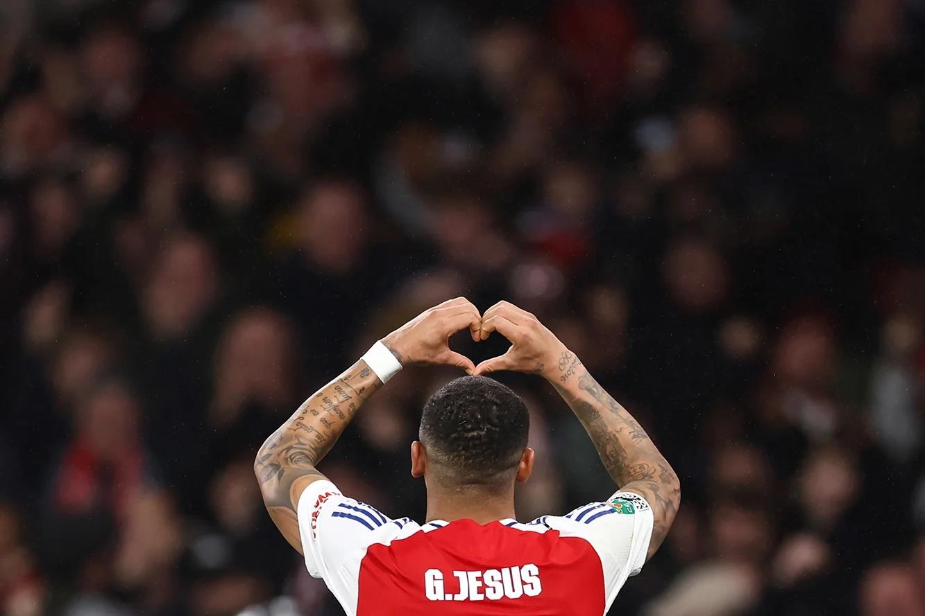 Gabriel Jesus Hơn 300 ngày không thể chơi bóng thật khủng khiếp, nhưng Chúa chưa từng ruồng bỏ tôi! 4